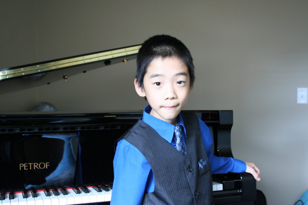 Kevin Chen, piano